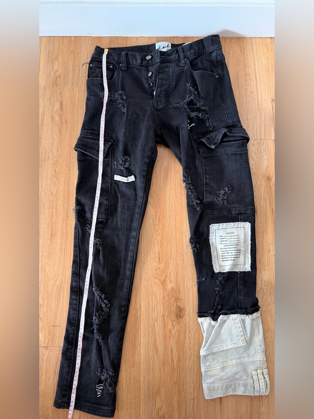 Black Distressed Men's Cargo Jeans